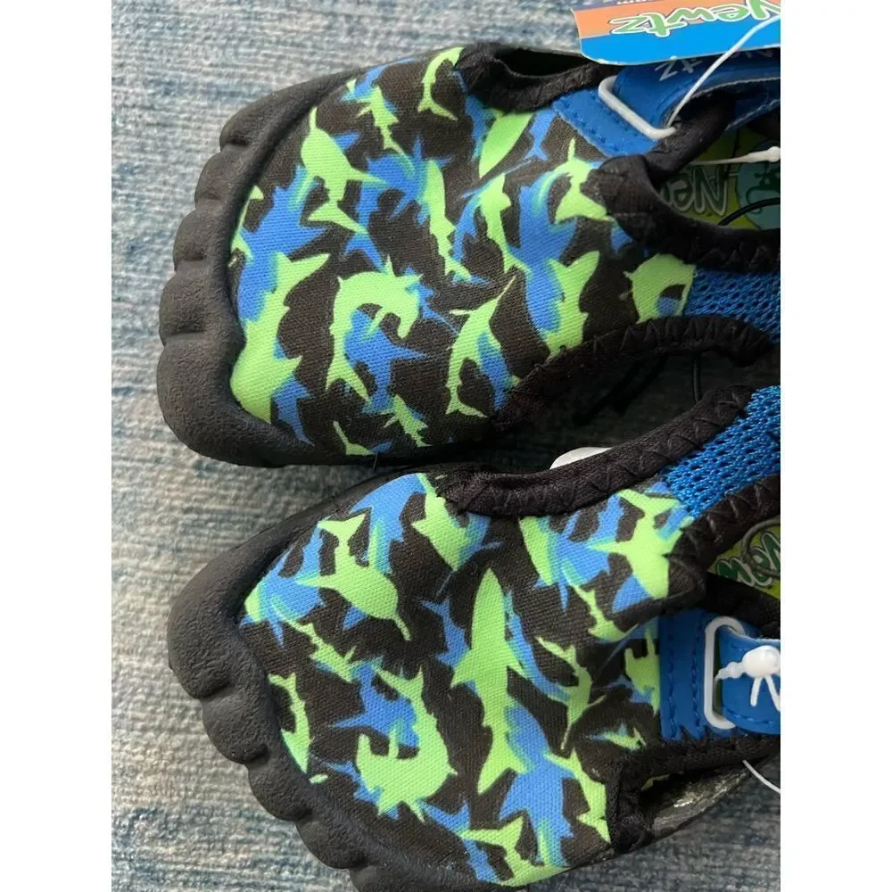 NWT! Newtz Blue Green Shark Print Water Shoes Size 5 - 6